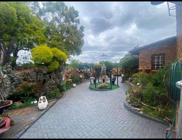 3 BEDROOM TOWNHOUSE FOR SALE IN GHOLFSIG